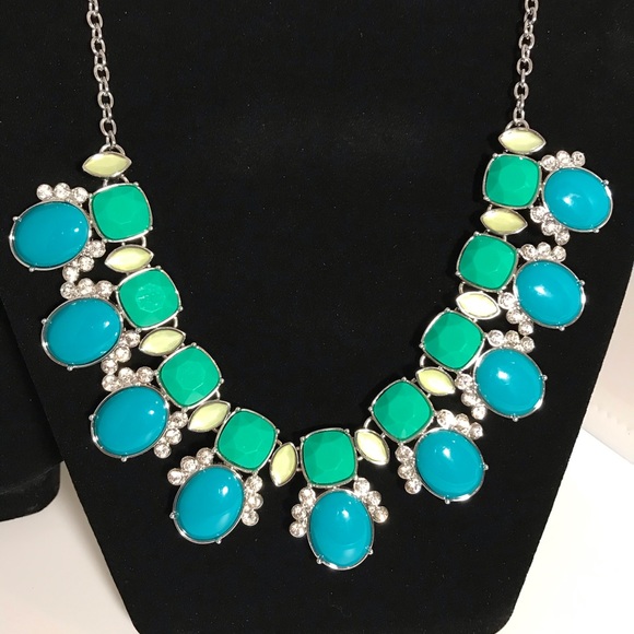 NWOT Lia Sophia Statement Necklaces - Picture 2 of 3